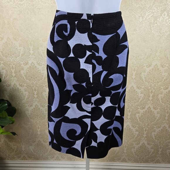 Ann Taylor Size 2 Blue Black Floral Pattern Pencil Skirt Lined Hidden Back Zip - Picture 5 of 11